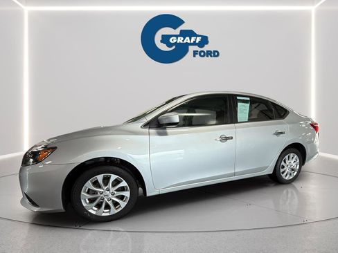 Used 2019 Nissan Sentra S w/ Appearance Package image 2