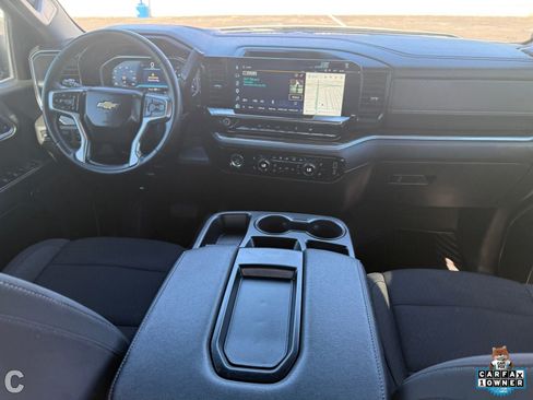 Used 2024 Chevrolet Silverado 1500 LT RWD image 17