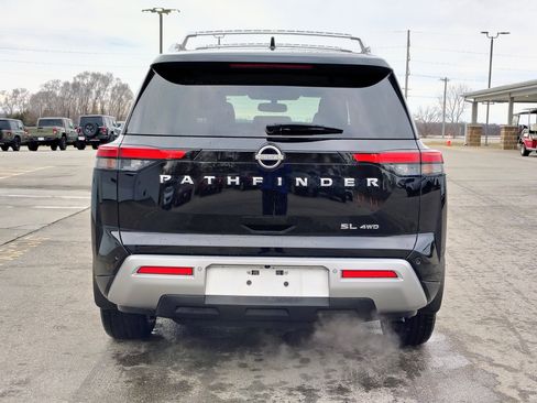 Used 2022 Nissan Pathfinder SL image 6
