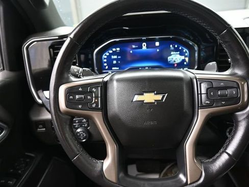 Used 2022 Chevrolet Silverado 1500 High Country w/ High Country Premium Package image 8