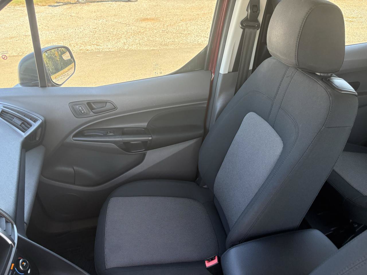 Used 2021 Ford Transit Connect XL FWD image 16