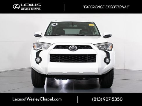 Used 2016 Toyota 4Runner SR5 Premium RWD image 9