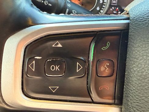 Used 2021 RAM 1500 Big Horn AWD/4WD image 13