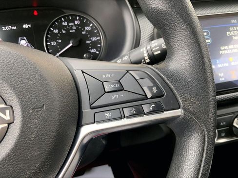 Used 2024 Nissan Kicks SV image 19