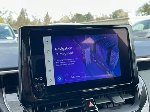 Used 2023 Toyota Corolla LE image 20