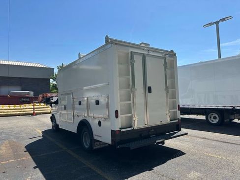 New 2026 Chevrolet Express 3500 w/ Power Convenience Package RWD image 3
