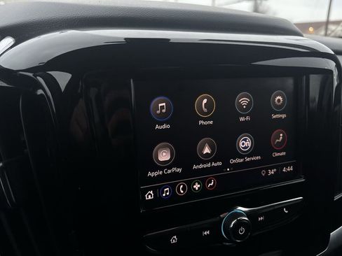 Used 2023 Chevrolet Traverse LT FWD image 22