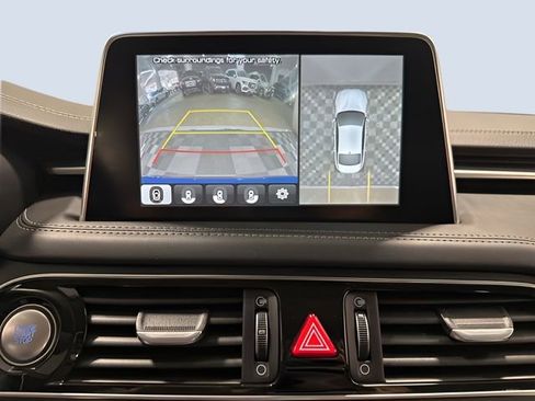 Used 2020 Genesis G70 3.3T w/ Prestige Package AWD/4WD image 25