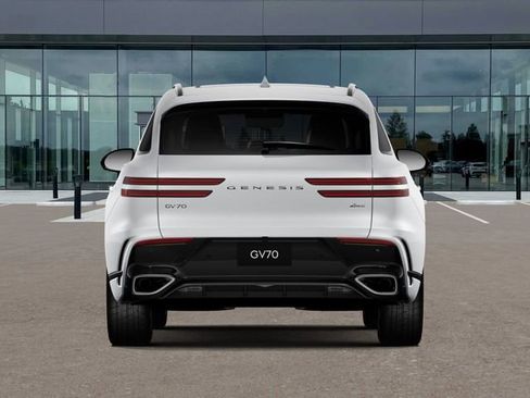 Used 2026 Genesis GV70 2.5T Sport Prestige image 7