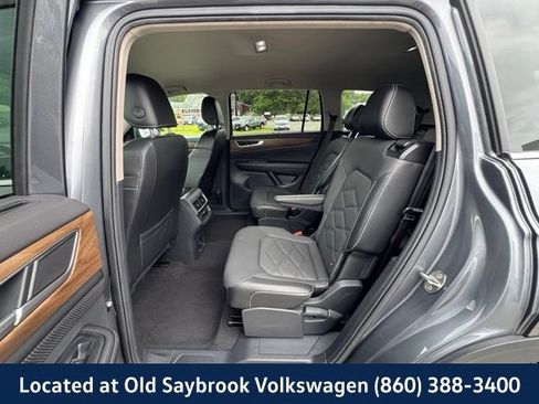 Certified 2024 Volkswagen Atlas SE AWD/4WD image 9