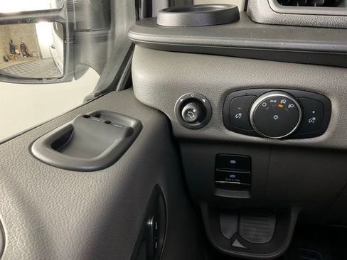 New 2026 Ford Transit 250 148 Medium Roof w/ Load Area Protection Package image 17