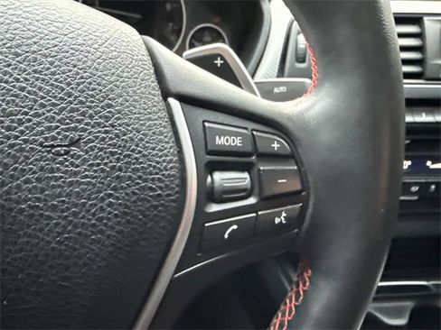 Used 2018 BMW 330i xDrive Sedan image 19