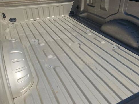 Used 2017 Ford F250 XLT w/ XLT Value Package AWD/4WD image 16