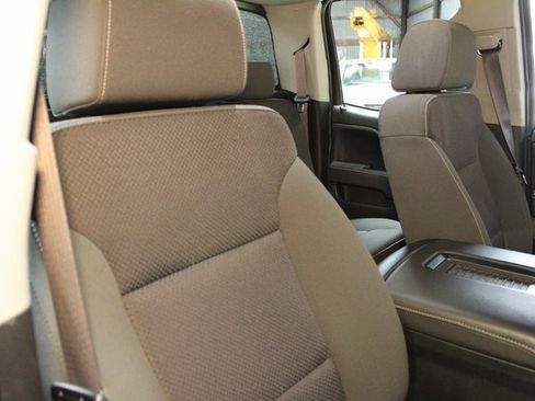 Used 2017 GMC Sierra 1500 SLE image 11