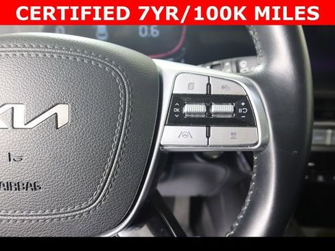 Used 2025 Kia Telluride S FWD image 21