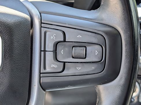 Used 2025 GMC Sierra 2500 SLT w/ SLT Convenience Package AWD/4WD image 19