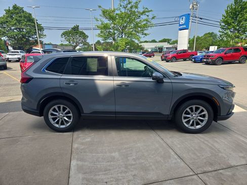 Certified 2024 Honda CR-V EX image 2