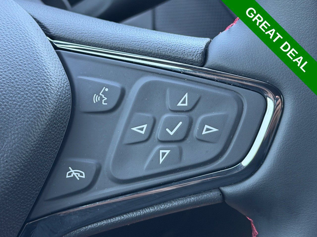 Used 2024 Chevrolet Equinox RS w/ RS Leather Package FWD image 21