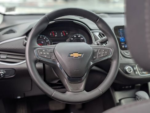 Used 2024 Chevrolet Malibu RS image 15