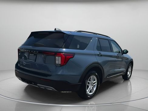 New 2025 Ford Explorer Active w/ Active Comfort Package image 31
