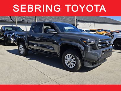 New 2025 Toyota Tacoma SR5