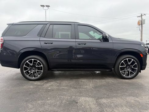 Used 2024 Chevrolet Tahoe RST w/ Luxury Package AWD/4WD image 3
