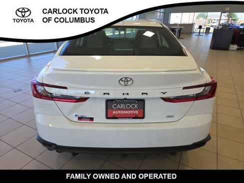 Used 2026 Toyota Camry SE w/ Convenience Package FWD image 9