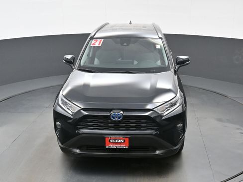Used 2021 Toyota RAV4 XLE AWD/4WD image 35