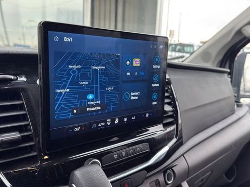 Used 2023 Ford Transit 350 XLT image 11