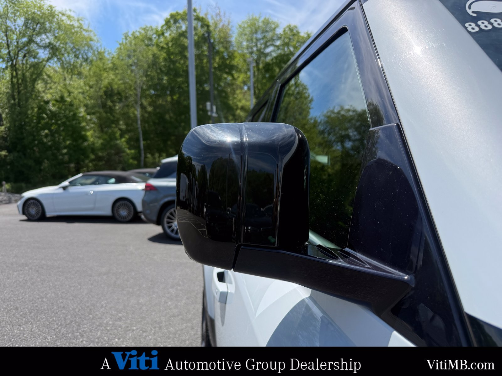 Used 2023 Land Rover Defender 110 V8 AWD/4WD image 10