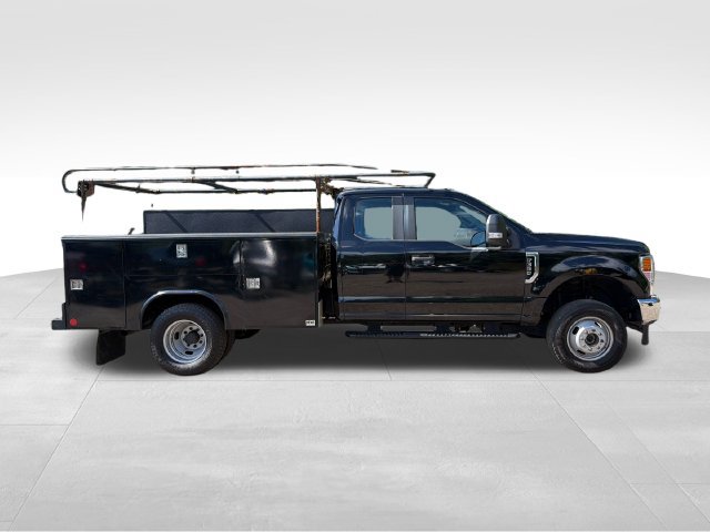 Used 2020 Ford F350 XL w/ Power Equipment Group AWD/4WD image 2