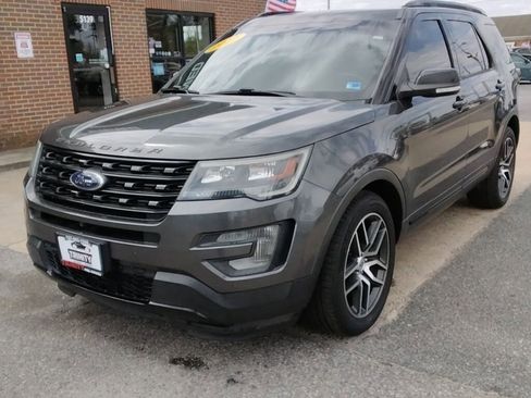 Used 2017 Ford Explorer Sport w/ Equipment Group 401A image 1