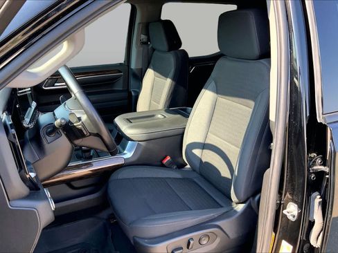 Used 2022 GMC Sierra 1500 Elevation AWD/4WD image 8
