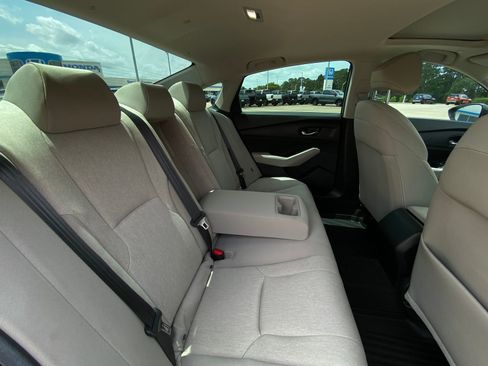 Used 2024 Honda Accord EX image 30