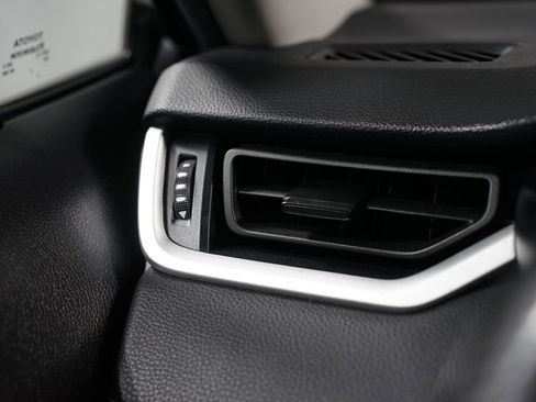 Certified 2021 Toyota RAV4 LE image 23