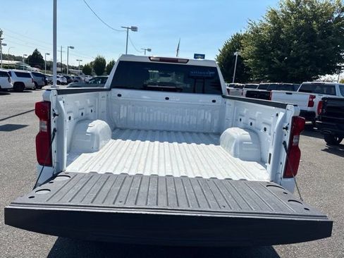 Used 2021 Chevrolet Silverado 1500 RST AWD/4WD image 35