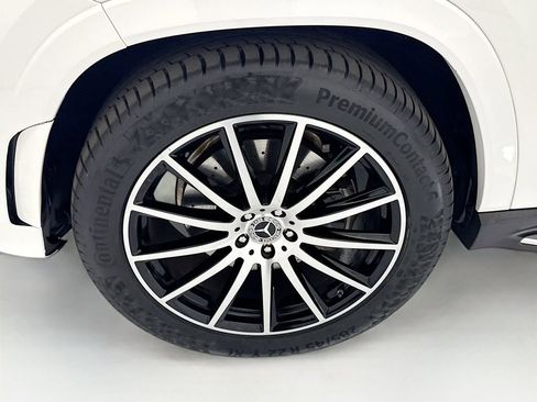 Used 2023 Mercedes-Benz GLS 580 GLS 580 image 29