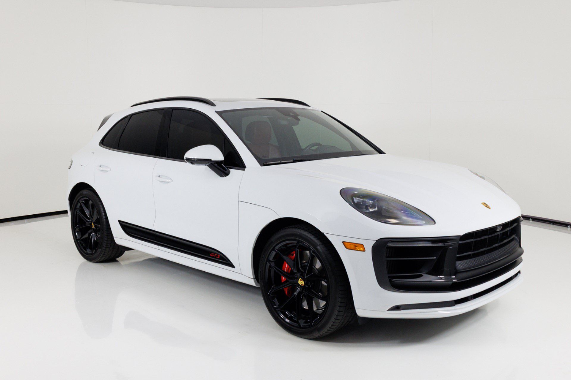 Used 2022 Porsche Macan GTS AWD/4WD image 67