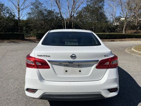 Used 2017 Nissan Sentra SV image 8