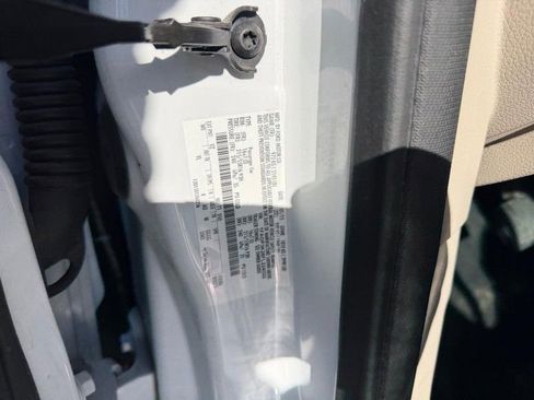 Used 2015 Ford Focus SE image 22