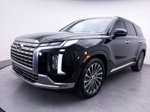 Used 2023 Hyundai Palisade Calligraphy FWD image 13