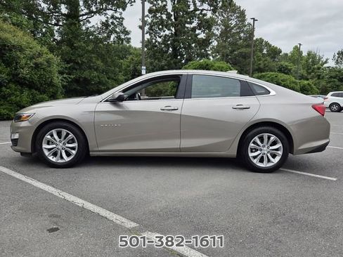 Used 2023 Chevrolet Malibu LT FWD image 2