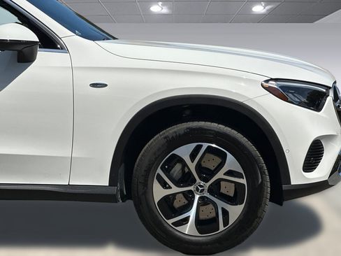 Certified 2025 Mercedes-Benz GLC 350e 4MATIC image 37