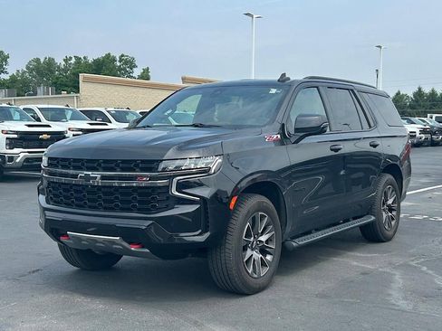Used 2021 Chevrolet Tahoe Z71 w/ Z71 Signature Package image 9