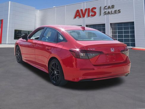 Used 2025 Honda Civic Sport image 3