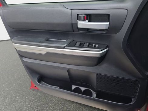 Used 2016 Toyota Tundra SR5 w/ TRD Off Road Package image 25