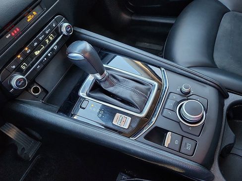 Used 2021 MAZDA CX-5 Touring image 12