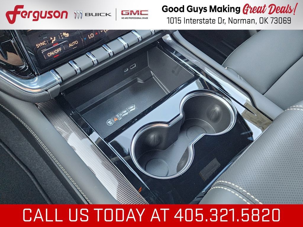 New 2026 GMC Yukon Elevation AWD/4WD image 32