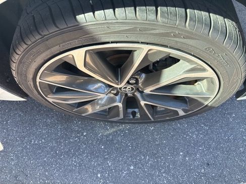 Used 2020 Toyota Corolla XSE image 6