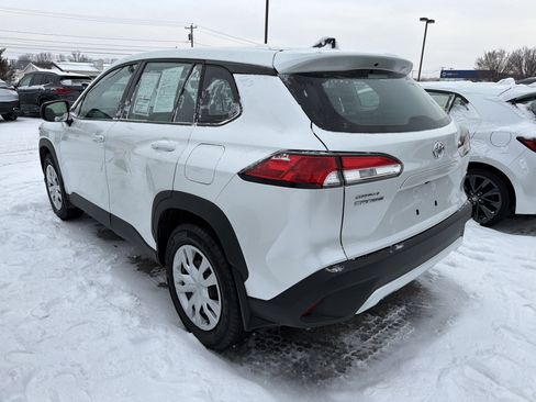 Used 2024 Toyota Corolla Cross L image 5